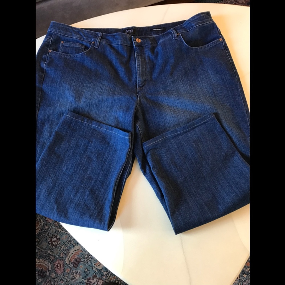 Jones New York jeans Size 22 PLUS PETITE